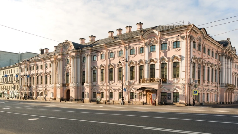 Строгановский дворец на Невском проспекте