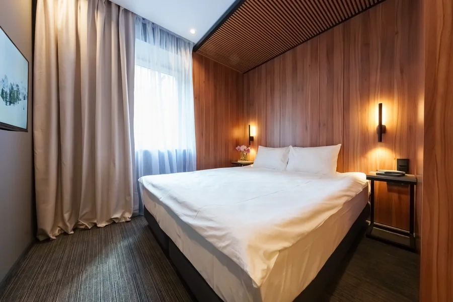 Номер с двуспальной кроватью в Port Comfort на Манежной